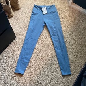 Blue leggings